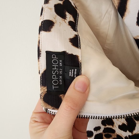 TOPSHOP Leopard Print Strapless Romper, Size US2/UK6 - Picture 6 of 7